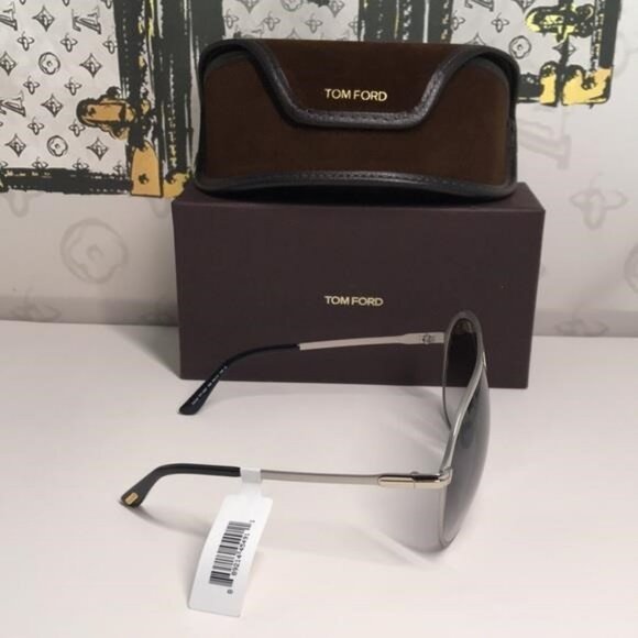 NEW AUTHENTIC Tom Ford Silver Aviator Sunglasses TF1060 16B - Picture 8 of 12